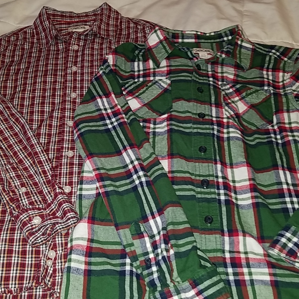 Boys Set of 2 exc cnd * sz12 button up shirts